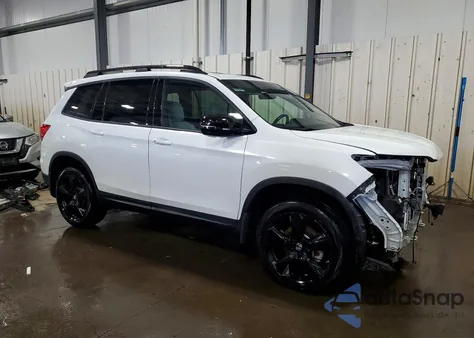 2021 Honda Passport Elite z USA, uszkodzony, nr VIN 5FNYF8H02MB028183